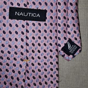 Nautica 100% Silk Mens Neck Tie Geometric Pink And Blue Metallic Sheen 58" x 4"